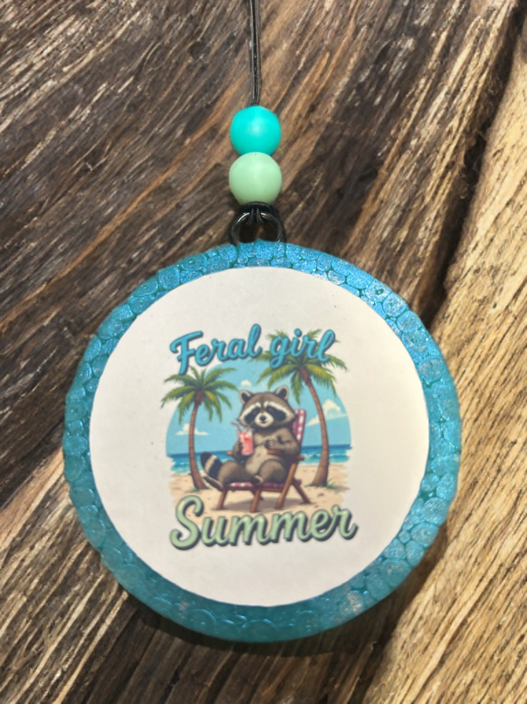 Feral Girl Summer Freshie